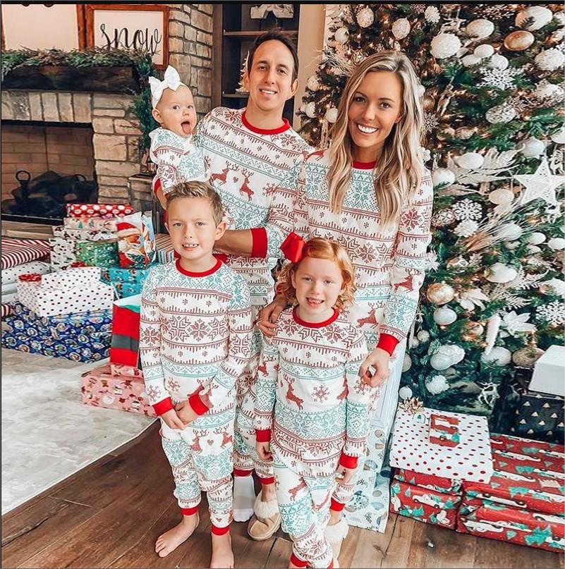 Pijamas Navidad Familia Estampado Multicolor – Pijamas de Navidad