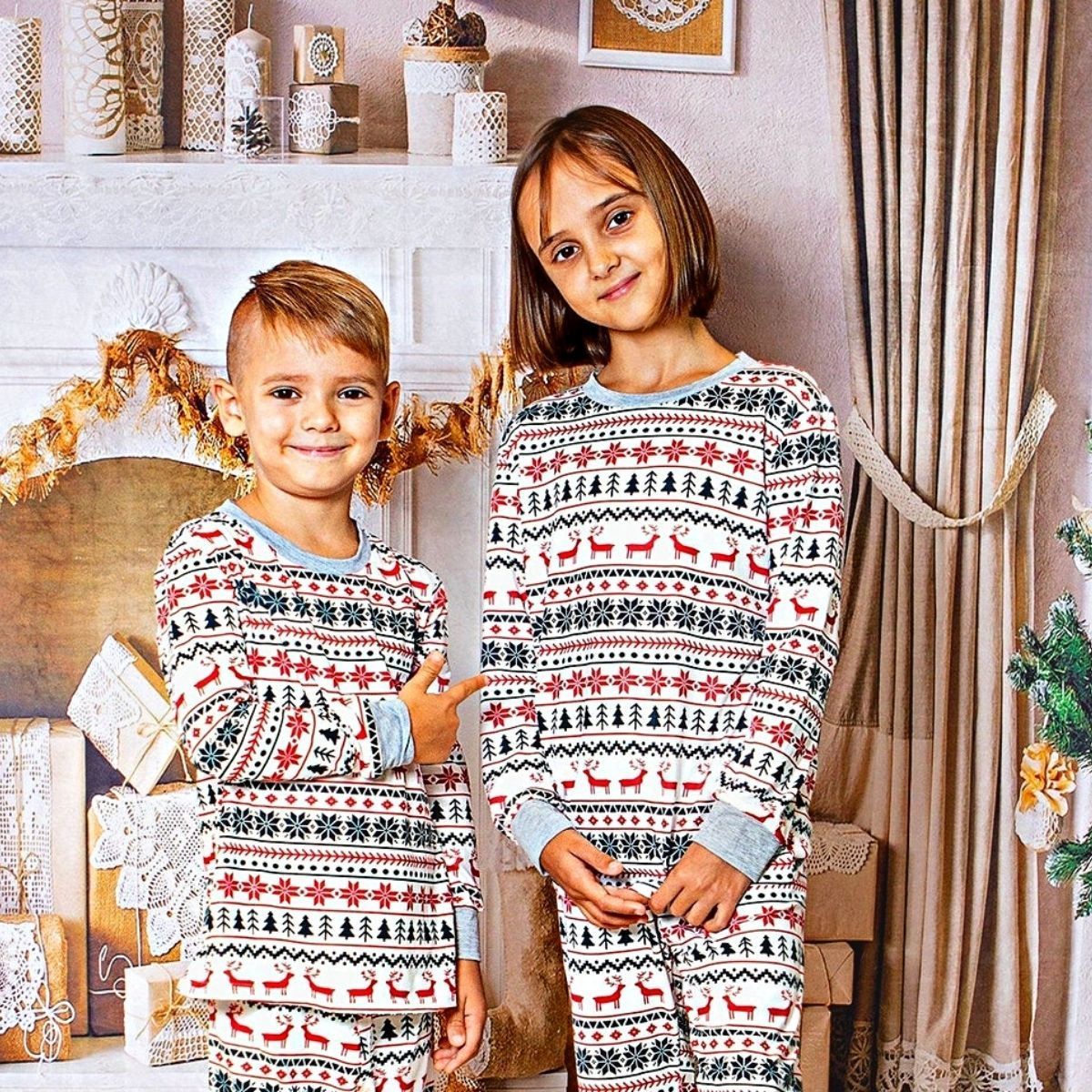 Pijamas Navidad Familia <br/> Símbolos Navideños