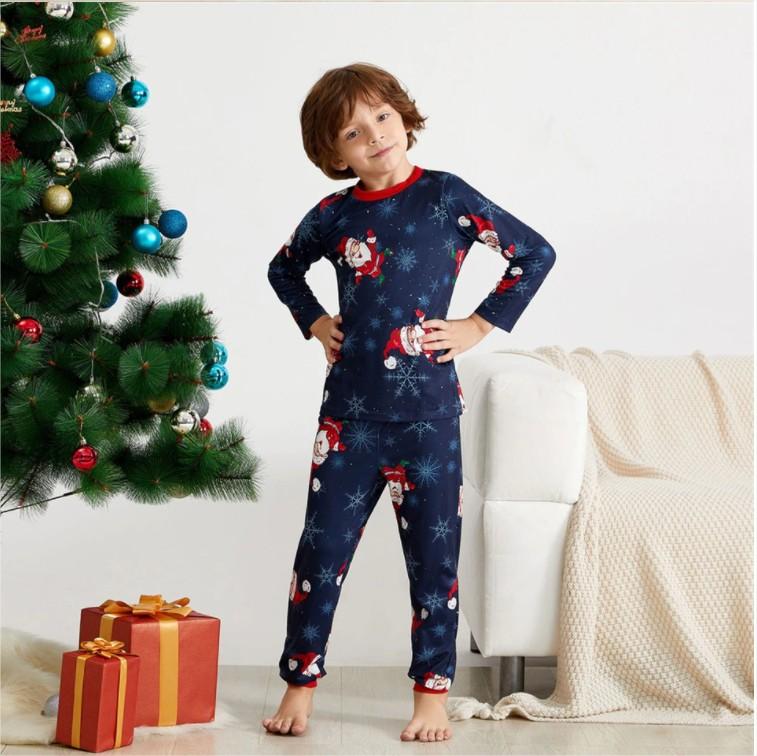 Pijamas Navidad Familia <br/> Papás Noel y copos de nieve