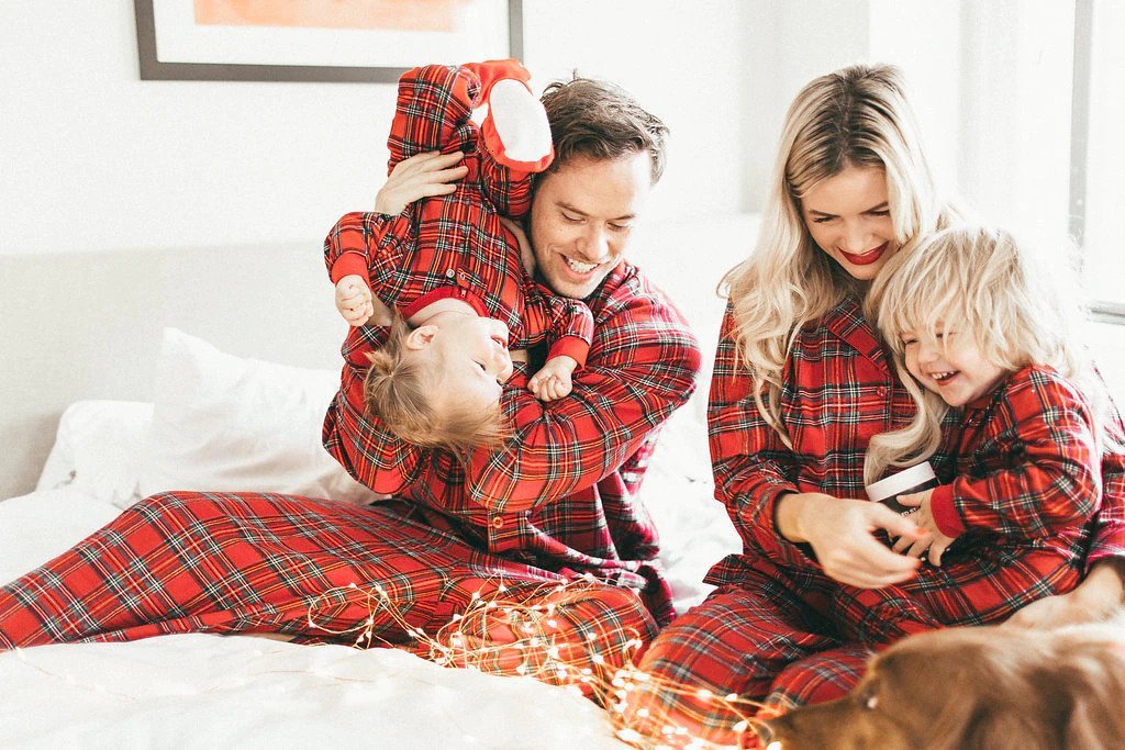 Pijamas Navidad Familia Estampado Elegante de Cuadros – Pijamas de