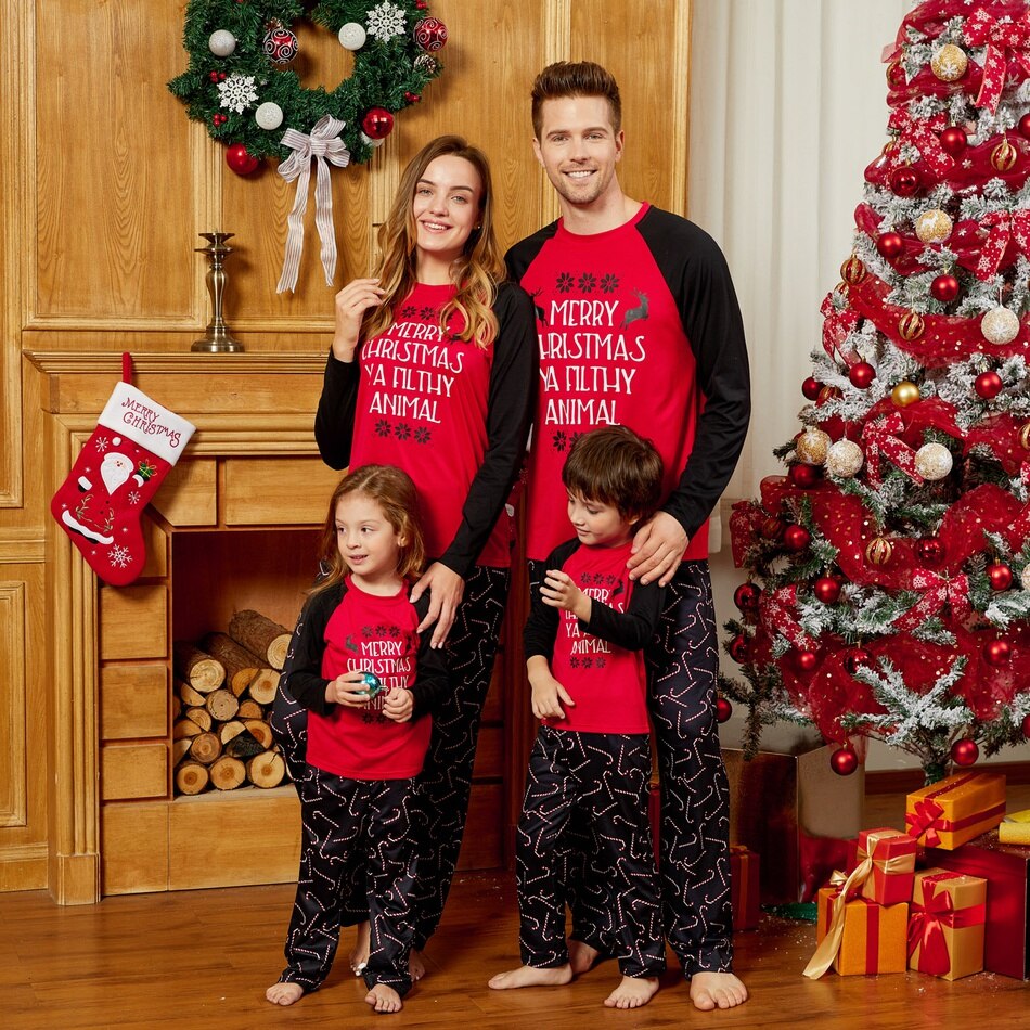 Pijamas Navidad Familia <br/> Mamá Pierde el Avión