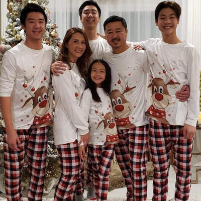 Pijamas Navidad Familia <br/> Ciervo Navideño